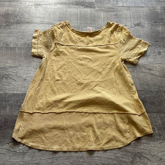 Sundance Embroidered Short Sleeve Blouse - Picture 2 of 5